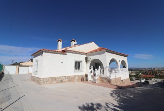 Resale - Villa - Algorfa - Lomas de La Juliana