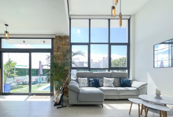 Resale - Villa - Ciudad Quesada - Rojales