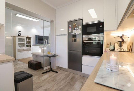 Resale - Villa - Orihuela Costa - Villamartín