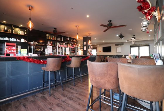 Resale - Commercial - Ciudad Quesada - Doña Pepa