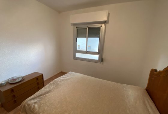 Resale - Apartment - Sax