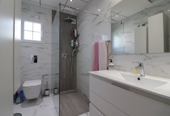 Resale - Villa - Ciudad Quesada - Atalayas