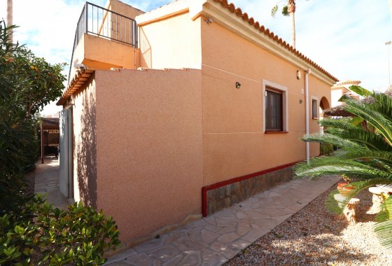 Resale - Villa - Ciudad Quesada - Atalayas