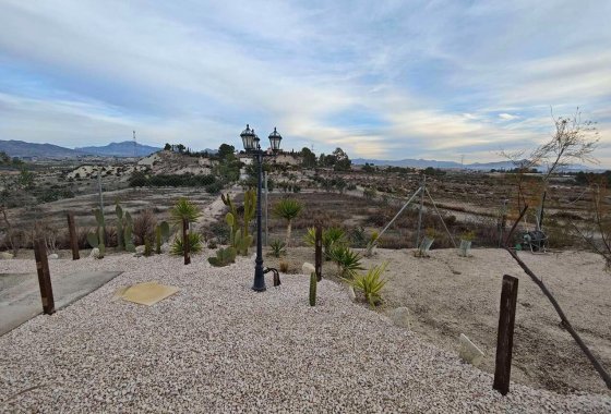 بازفروش - ویلا - Fortuna