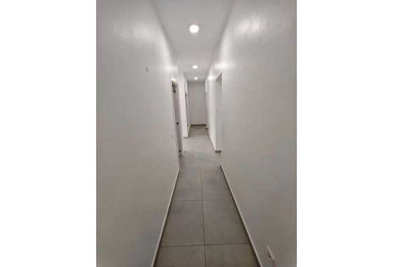 بازفروش - ویلا - Fortuna