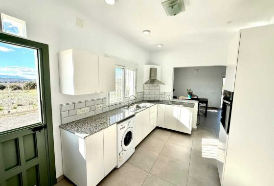 بازفروش - ویلا - Fortuna