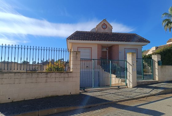 Resale - Villa - Fortuna