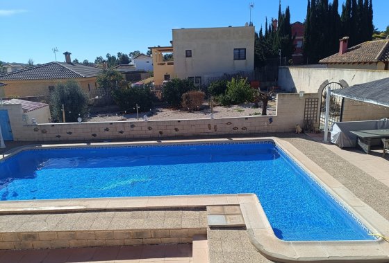 Resale - Villa - Fortuna