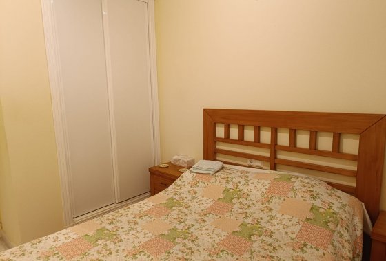 Resale - Apartment - Rafal