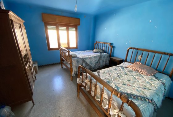 Wiederverkauf - Stadthaus - Salinas