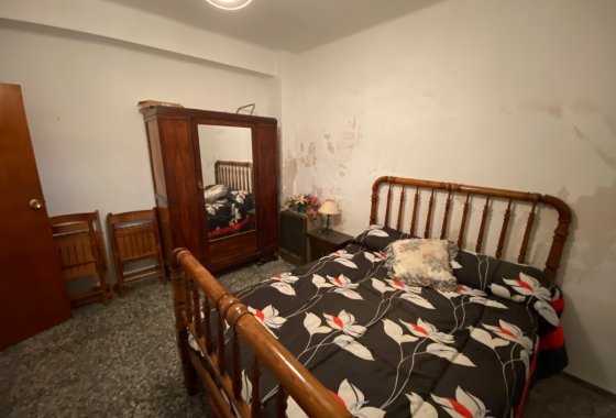 Wiederverkauf - Stadthaus - Salinas