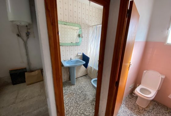 Wiederverkauf - Stadthaus - Salinas