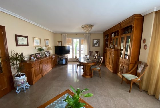 Resale - Townhouse - Sax