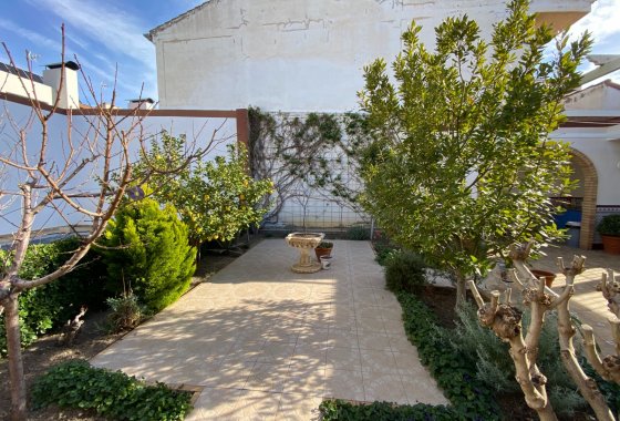 Resale - Townhouse - Sax