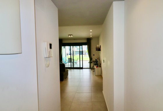 Resale - Apartment - Guardamar del Segura - Guardamar - El Raso