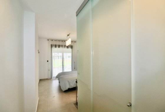 Resale - Apartment - Guardamar del Segura - Guardamar - El Raso