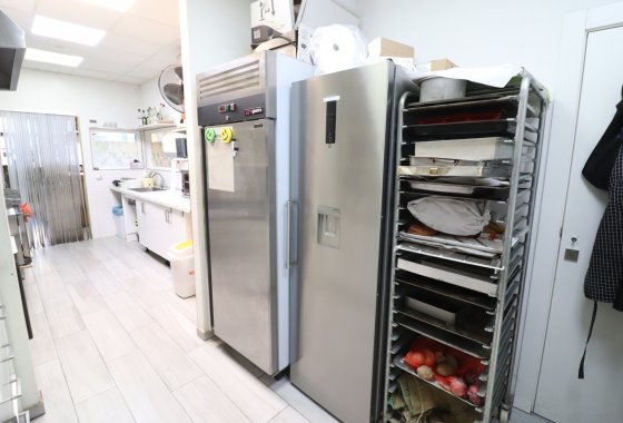 بازفروش - تجاری - Benijofar