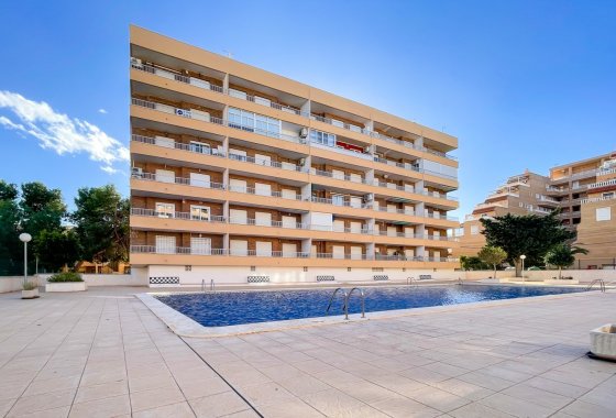 Resale - Apartment - Orihuela Costa - Punta Prima