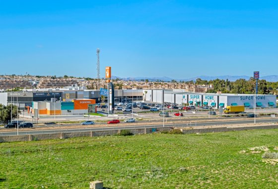 Resale - Apartment - Orihuela Costa - Punta Prima