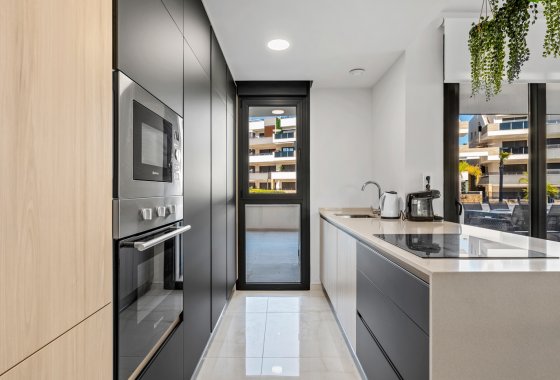 Resale - Apartment - Orihuela Costa - Playa Flamenca