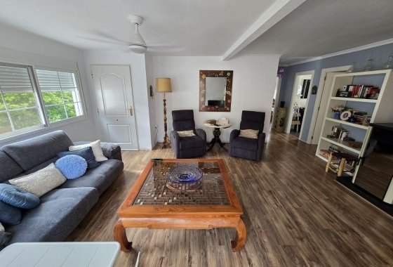 Wiederverkauf - Country House - Sax