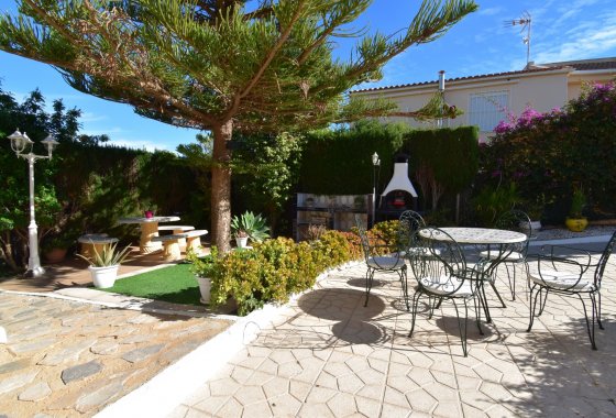 Resale - Villa - Orihuela Costa - Los Balcones