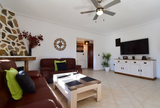 Resale - Villa - Orihuela Costa - Los Balcones