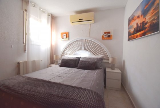 Resale - Villa - Orihuela Costa - Los Balcones