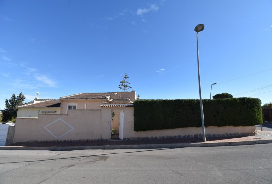 Resale - Villa - Orihuela Costa - Los Balcones