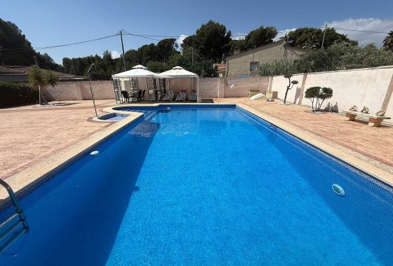 Reventa - Finca/Rustic Property - Castalla