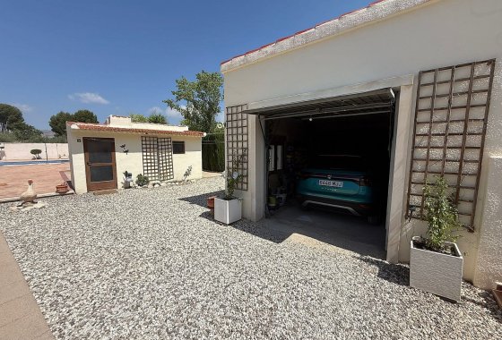 Reventa - Finca/Rustic Property - Castalla