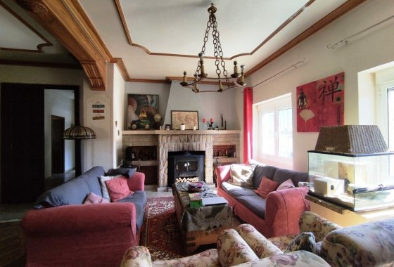 بازفروش - خانه روستایی - Alfafara