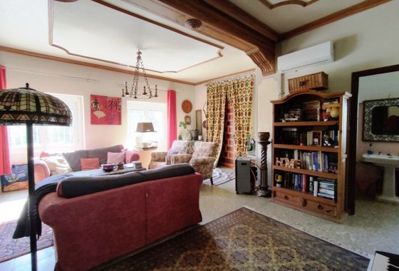 بازفروش - خانه روستایی - Alfafara