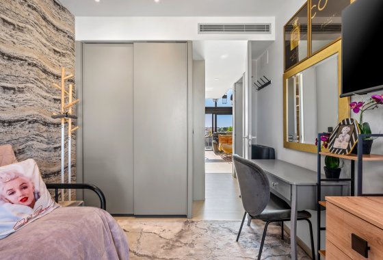 Wiederverkauf - Apartment - Villamartín