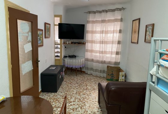 Resale - Apartment - Sax