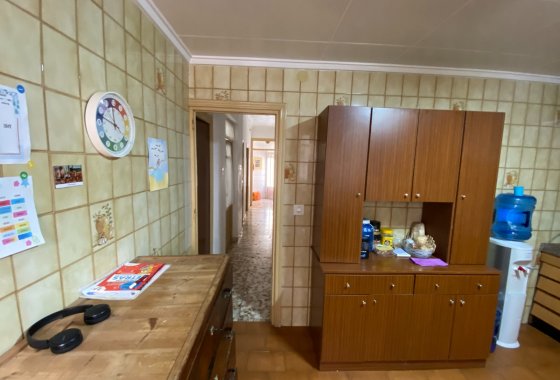 Resale - Apartment - Sax