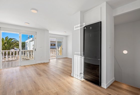 بازفروش - ویلا - Benimar