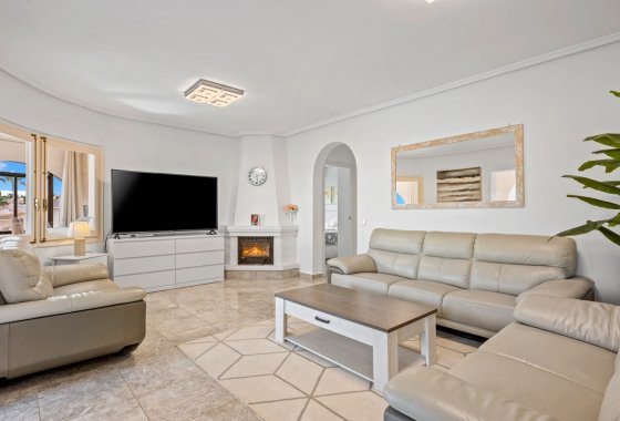 Resale - Villa - Ciudad Quesada