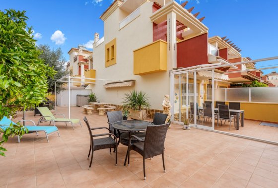 Resale - Townhouse - Orihuela Costa - Villamartín