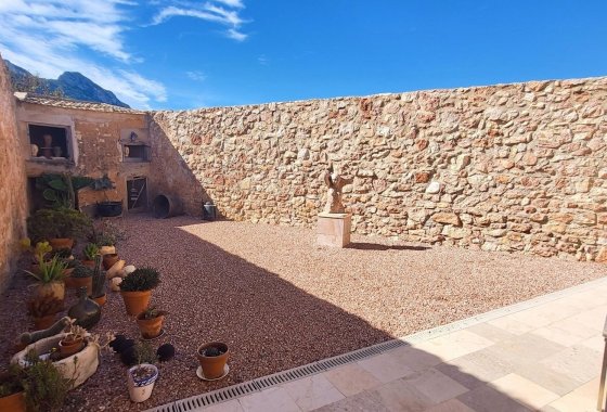 Reventa - Villa - La Romana