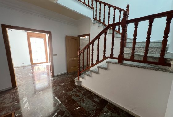 Reventa - Adosado - Sax