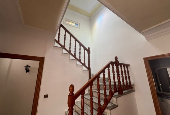 Reventa - Adosado - Sax