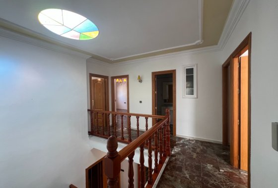 Reventa - Adosado - Sax