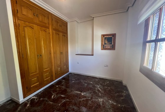 Reventa - Adosado - Sax