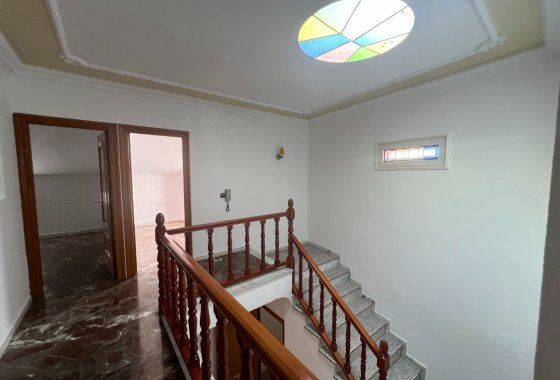 Reventa - Adosado - Sax