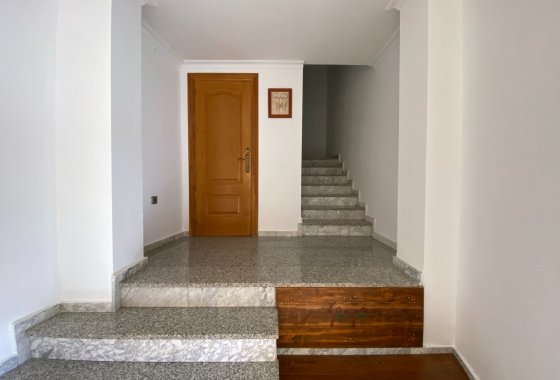 Reventa - Adosado - Sax