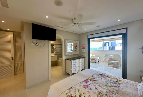 Resale - Apartment - Guardamar del Segura - Marjal Beach