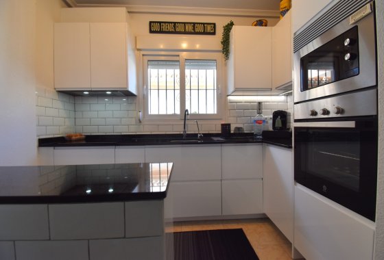Resale - Villa - Orihuela Costa - Playa Flamenca