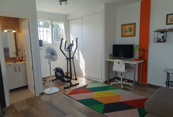 Reventa - Villa - Fortuna