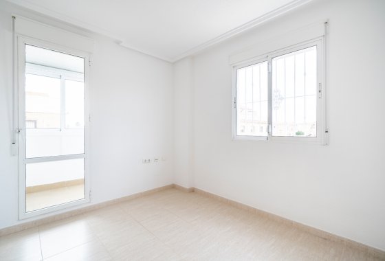 Resale - Townhouse - Ciudad Quesada